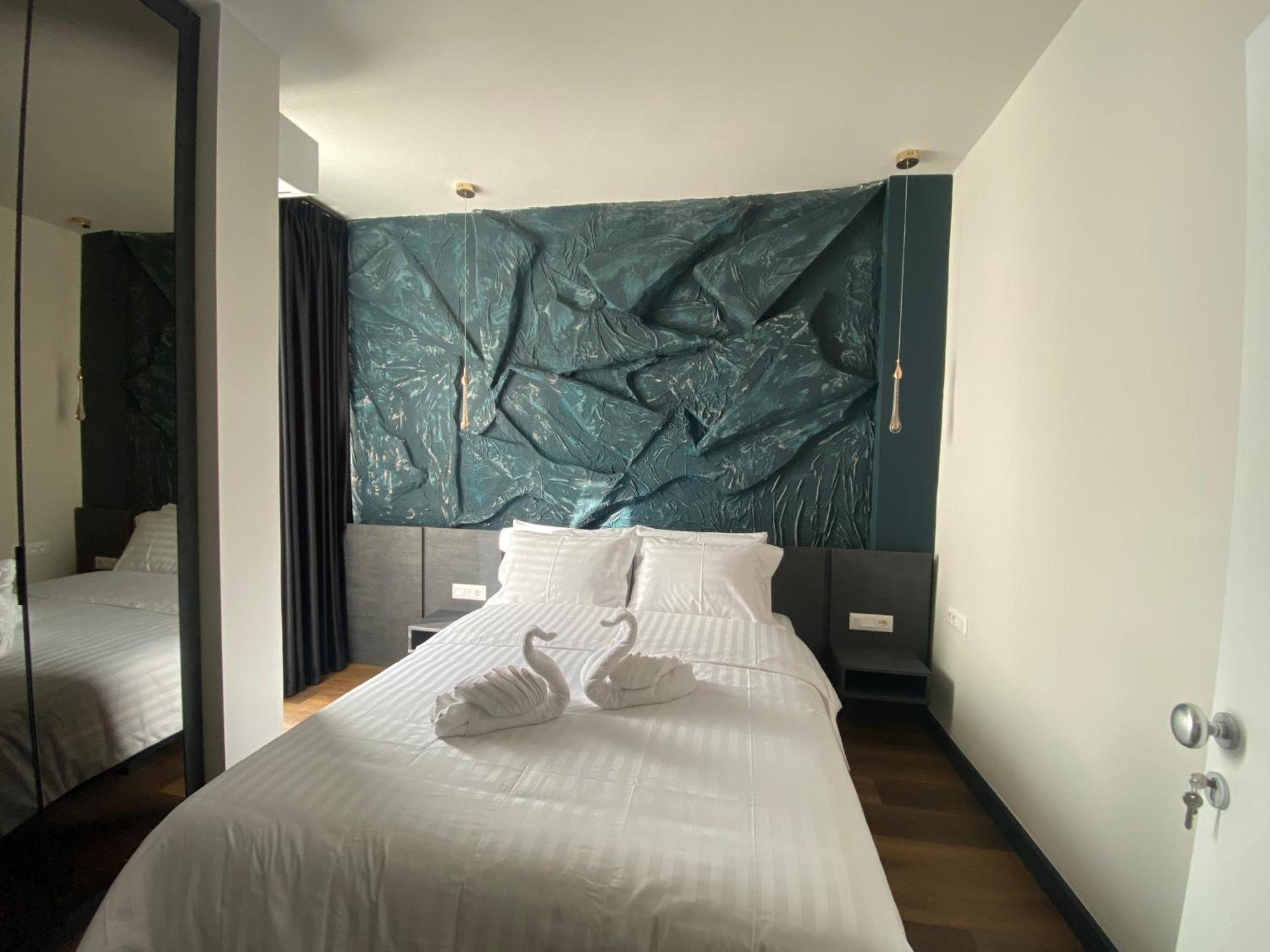 Tirana Central Rooms Blloku Екстер'єр фото