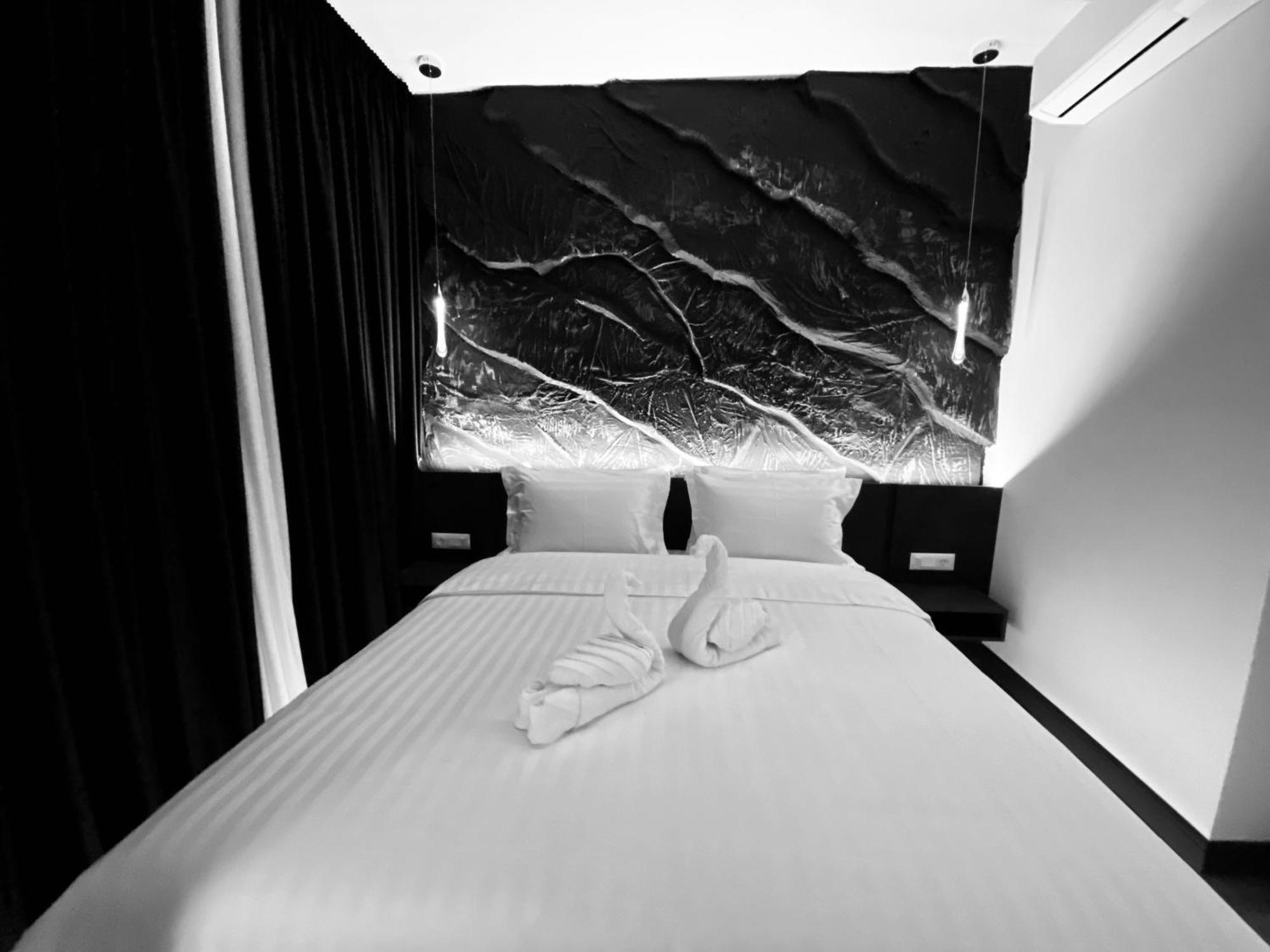 Tirana Central Rooms Blloku Екстер'єр фото